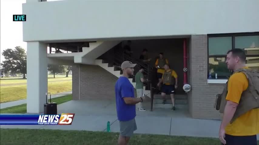 9/11 is something that will remain in the minds of Americans forever and today men and women at the Naval Construction Battalion Center in Gulfport will honor those lives lost 18 years ago. wxxv25.com/2019/09/11/hon…