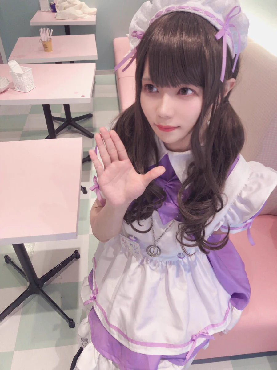 かわいい女の子がまさかの腹筋ムキムキ男子だった！！！！