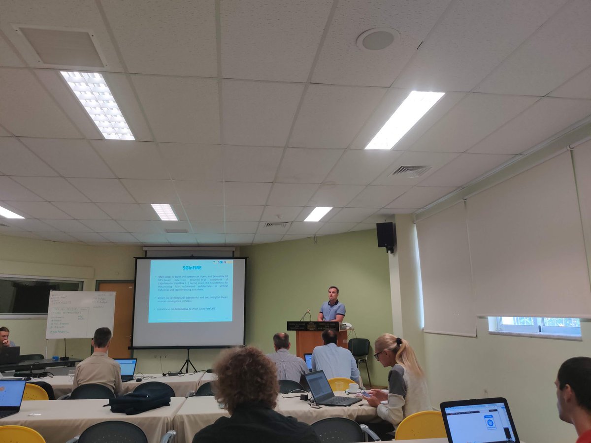 Miguel Luis presenting at <a href="/OpenSourceMANO/">OSM - OpenSourceMANO</a> #OSMhackfest7