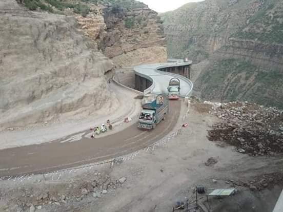 UroojSh58731422's tweet photo. Asia’s Second Largest Steel Bridge completed in DG Khan. 💥💥💥
8 Steel bridges operational for traffic on N-70 National Highway (#Multan-Qila Saifullah) at #Girdu Hills near Fort #Monroe in District #DGKhan. 💝
#ExploreKP #LadyVentures #PakInsiderTourism #ExplorePK https://t.co/wtVXaxYYut