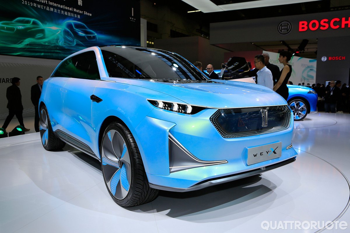 quattroruote's tweet photo. La cinese #Wey ha svelato al Salone di Francoforte due nuovi prototipi di #Suv elettriche a guida autonoma, le #WeyS e #WeyX https://t.co/9VarWMuRg1 https://t.co/G111JBBMeZ
