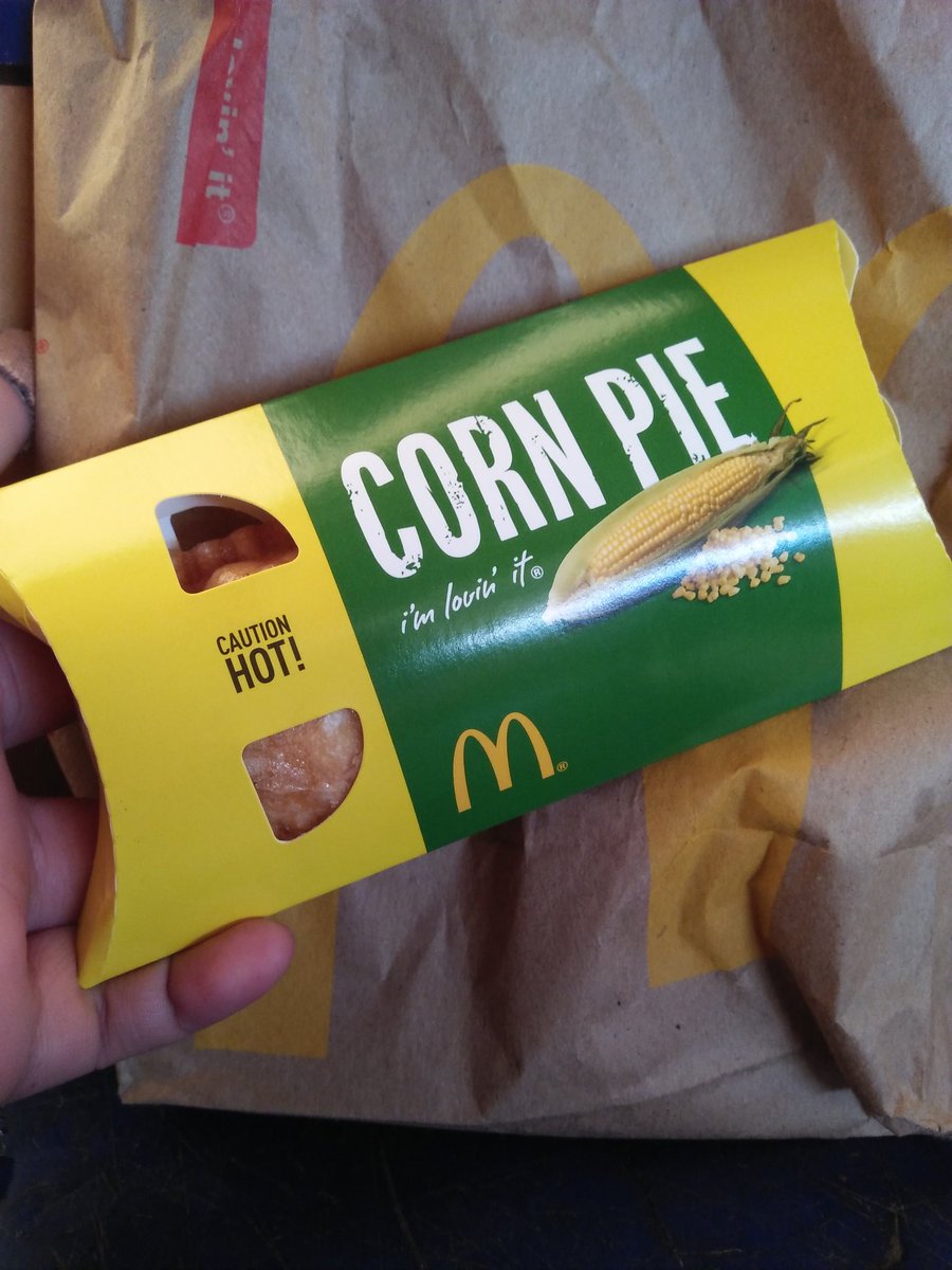 BOBBARBO's tweet photo. ของมันต้องกินอะเนอะทาสการตลาดมาก😂😂😂😂😂
#CornPie #McDonalds #Nichkhun https://t.co/wVqRUpCtI1