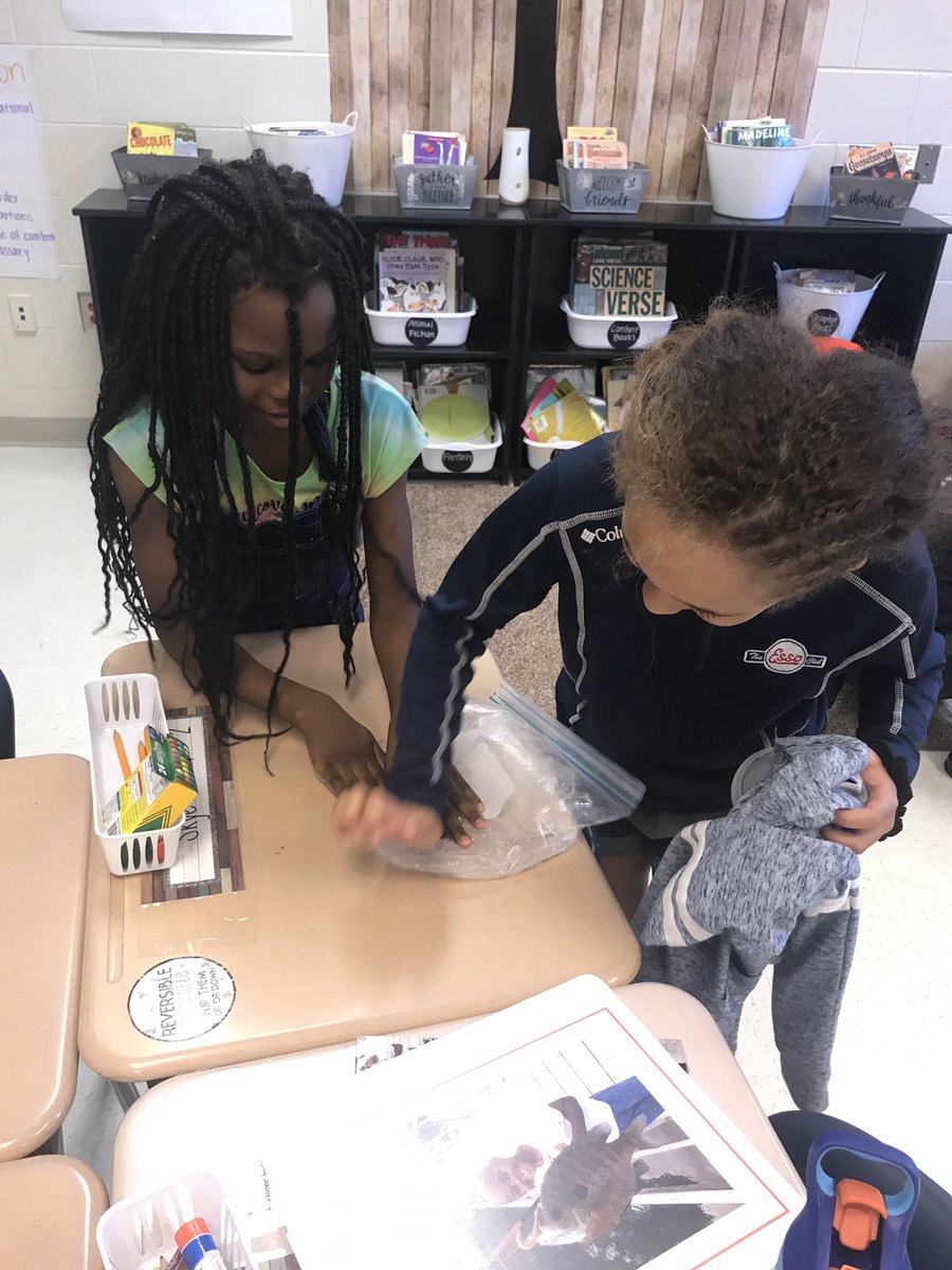 ErinLandreth's tweet photo. We had so much fun competing in “The Great Ice Race.” #thirdgrade  #KidsDeserveIt @A5WHES https://t.co/4hZ21Ke785