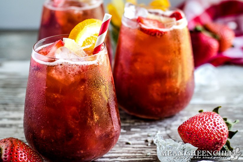 MeanGreenChef's tweet photo. 🍓🍓🍓Instant Pot Strawberry Iced Tea, refreshing 😋and so easy to make!🍓🍓🍓
.
https://t.co/J0EFYGJ6Zj
.
#instantpotrecipes #instantpotstrawberryicedtea #easyrecipe #learnhowtocook #foodphotographer #instantpot #recipecreation #foodblogger #meangreenchef https://t.co/2O79TFu9FW