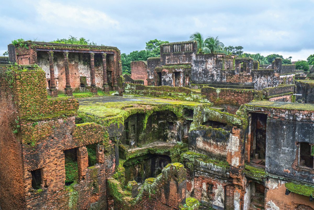 valeriehacker's tweet image. Bangladesh has reason to be proud of its rich ancient heritage. At once this was a rich and developed region. Many travelers express their impressions glorifying these places.
Archaeological heritage trip in Bangladesh.
bit.ly/2k1ZqG8
#bdtour #heritagetripbangladesh
