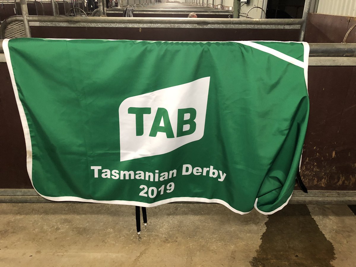 White, blue sash tweet media