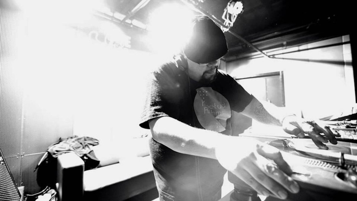 In anticipation of the <a href="/jawfamily/">J.A.W.</a> Reunion, taking place in October, Chicago mainstay Specter provides us with over an hour of libidinous House tunes. bit.ly/JAWSpec