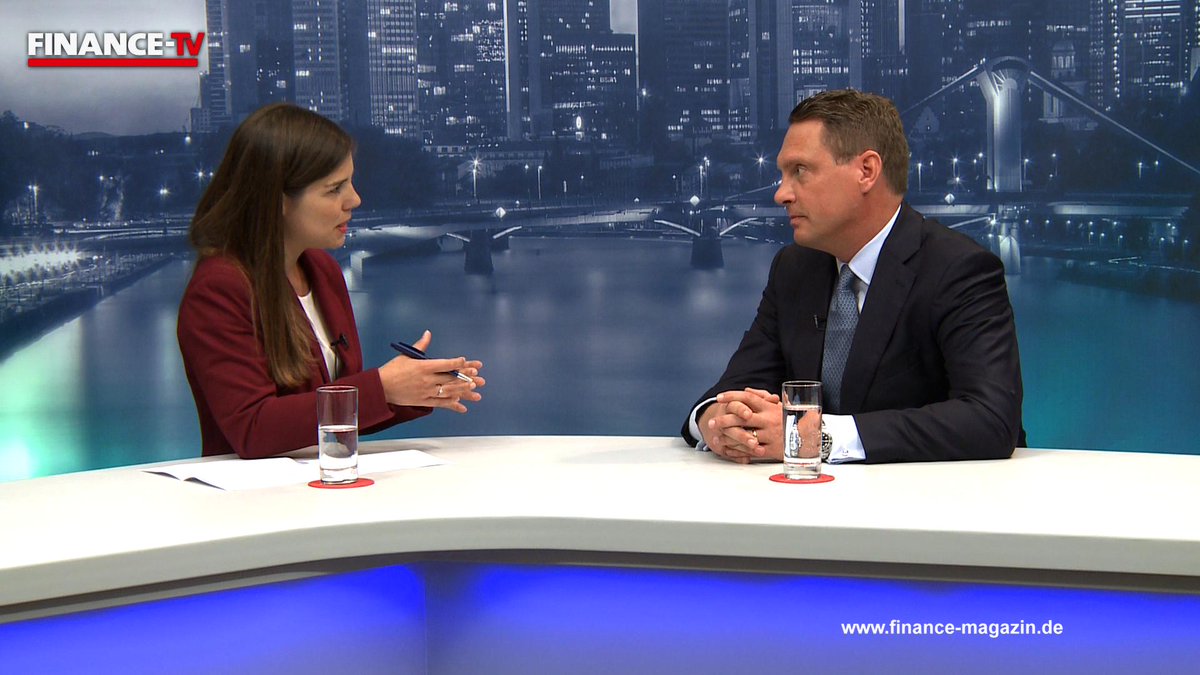 Die EU-Zahlungsdiensterichtlinie #PSD2 ist kein reines technisches Projekt. Sie hat knallharte strategische Implikationen für das Firmenkundengeschäft der Banken, erklärt Markus Strietzel von <a href="/RolandBerger/">Roland Berger</a> bei FINANCE-TV bit.ly/2kGziRg