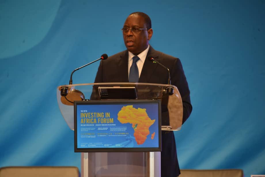Le Président sénégalais Macky Sall prononçant son allocution de circonstance au 5e Forum Investir en Afrique ce 11 septembre 2019 à Brazzaville. <a href="/PR_Senegal/">Présidence Sénégal</a> <a href="/LuneOko/">lune oko</a> <a href="/RFIAfrique/">RFI Afrique</a>