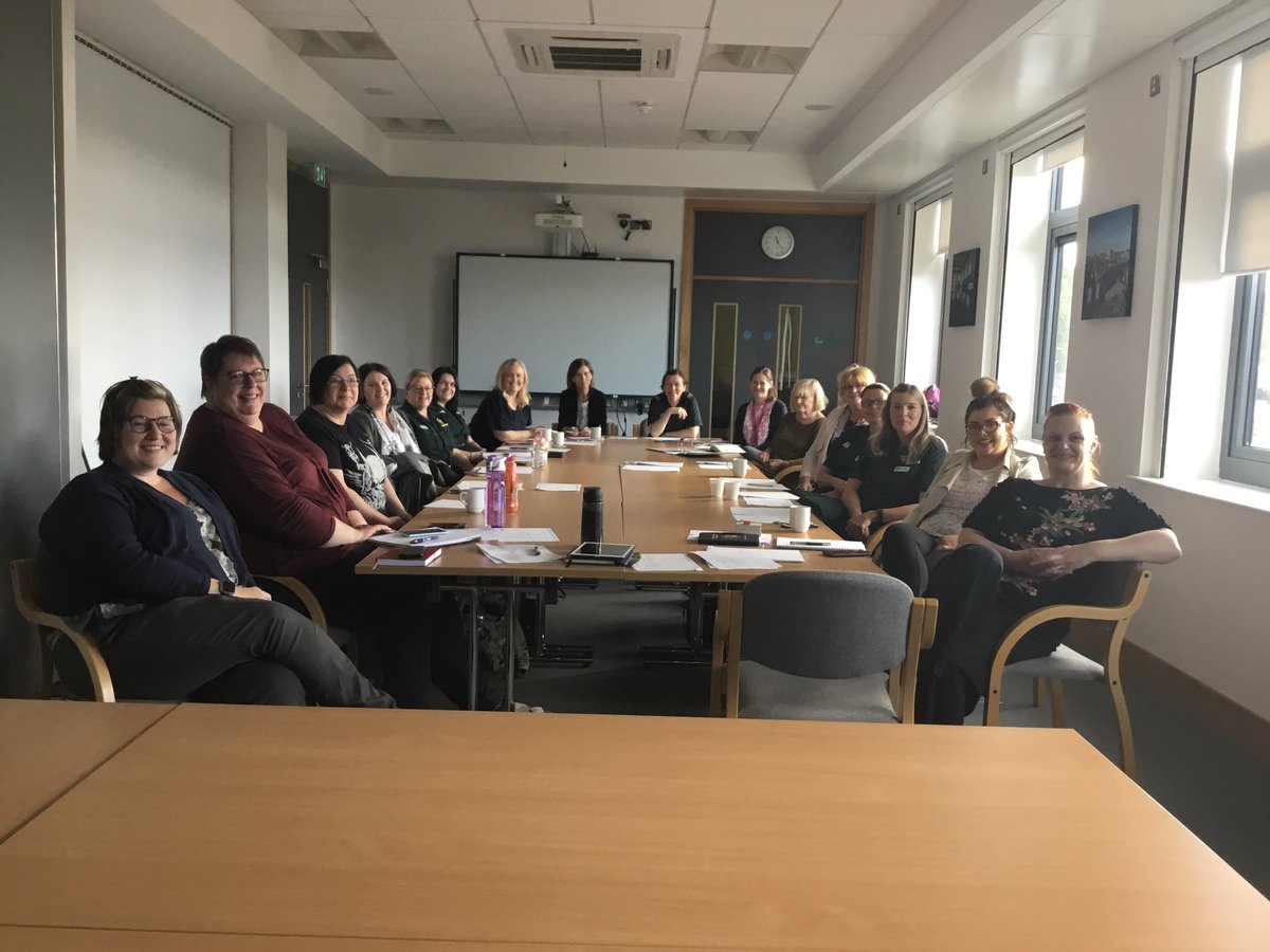 Together and visible the #AmbulanceWomenNI <a href="/NIAS999/">NIAS</a> excited to get moving on what we can achieve together!