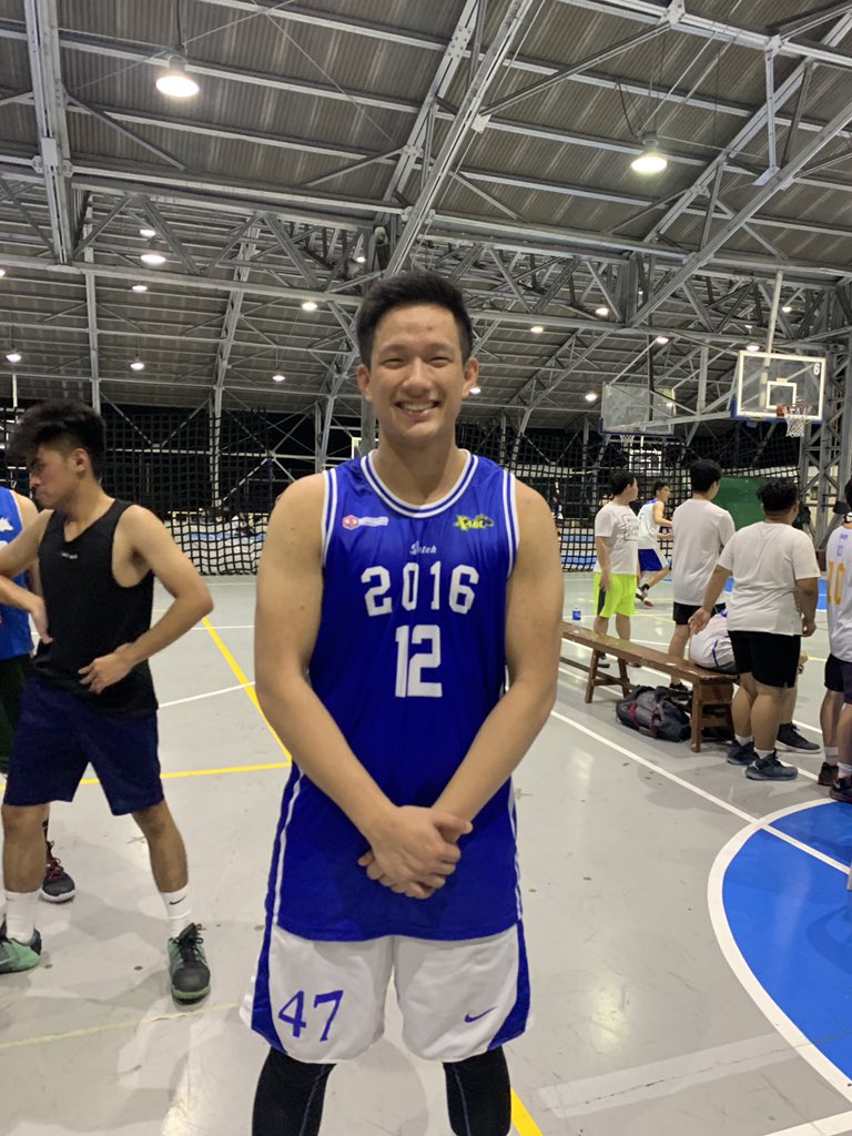 Sir_ABM19's tweet photo. @jordalandan_ contributes 18 points for Bababes to earn him the Player of the Game award! #PCUP2019 https://t.co/7vVYb9hSQ4