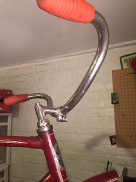 thejPernicious's tweet photo. Joe Pernice
@ JPernicious
·
13h
Now that the record's done, I spent an hour working on my 1926 CCM Cleveland. Getting there. https://t.co/z0NqZgZ41u