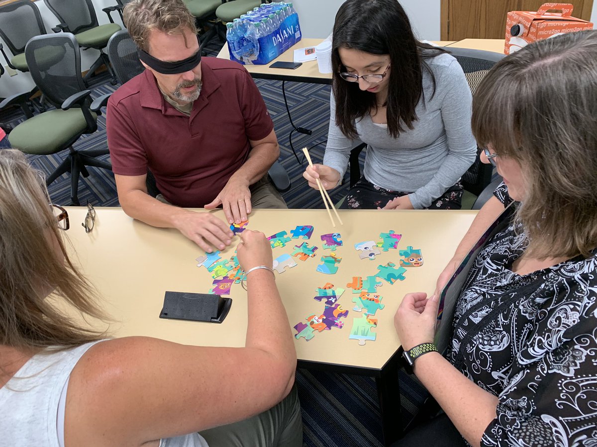 Starting two full days with #MACUL at #ISTEcert training. These educators are experiencing the Culture of Learning with a little Puzzle Chow Mingle. #IDEAil