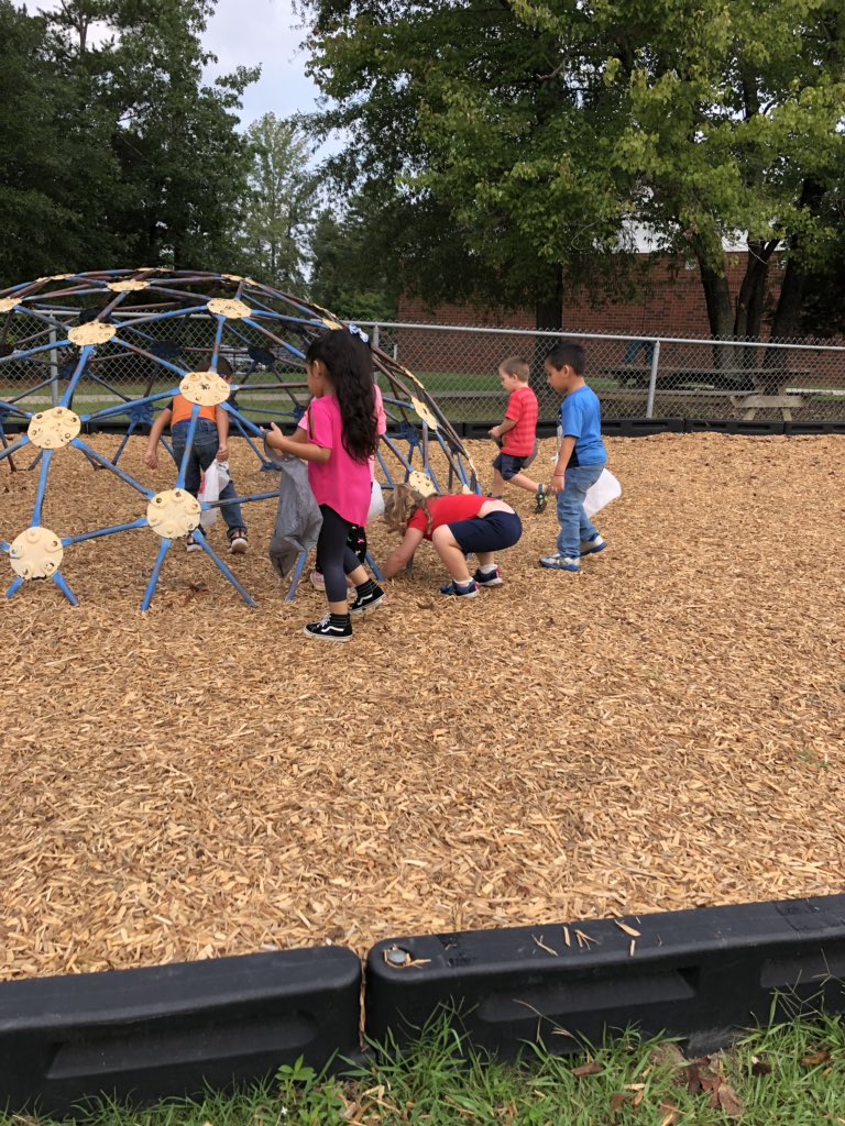 PalmerPreK's tweet photo. 9/11 Day of Service, Patriot day cleaning up our school playground #911neverforget  #911Memorial https://t.co/GPZQ6vtjZP