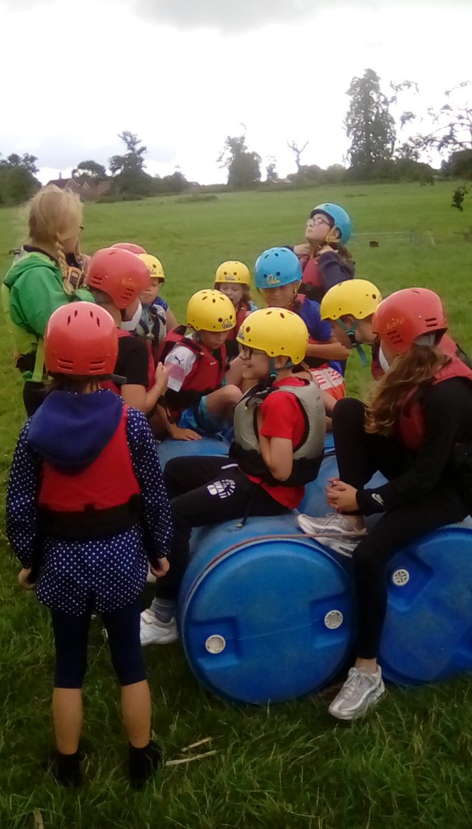 rhwsprimary's tweet photo. Great teamwork this morning! Working together, discussing, collaborating and problem-solving at #Condover2019 https://t.co/TKkW7Vbn1F