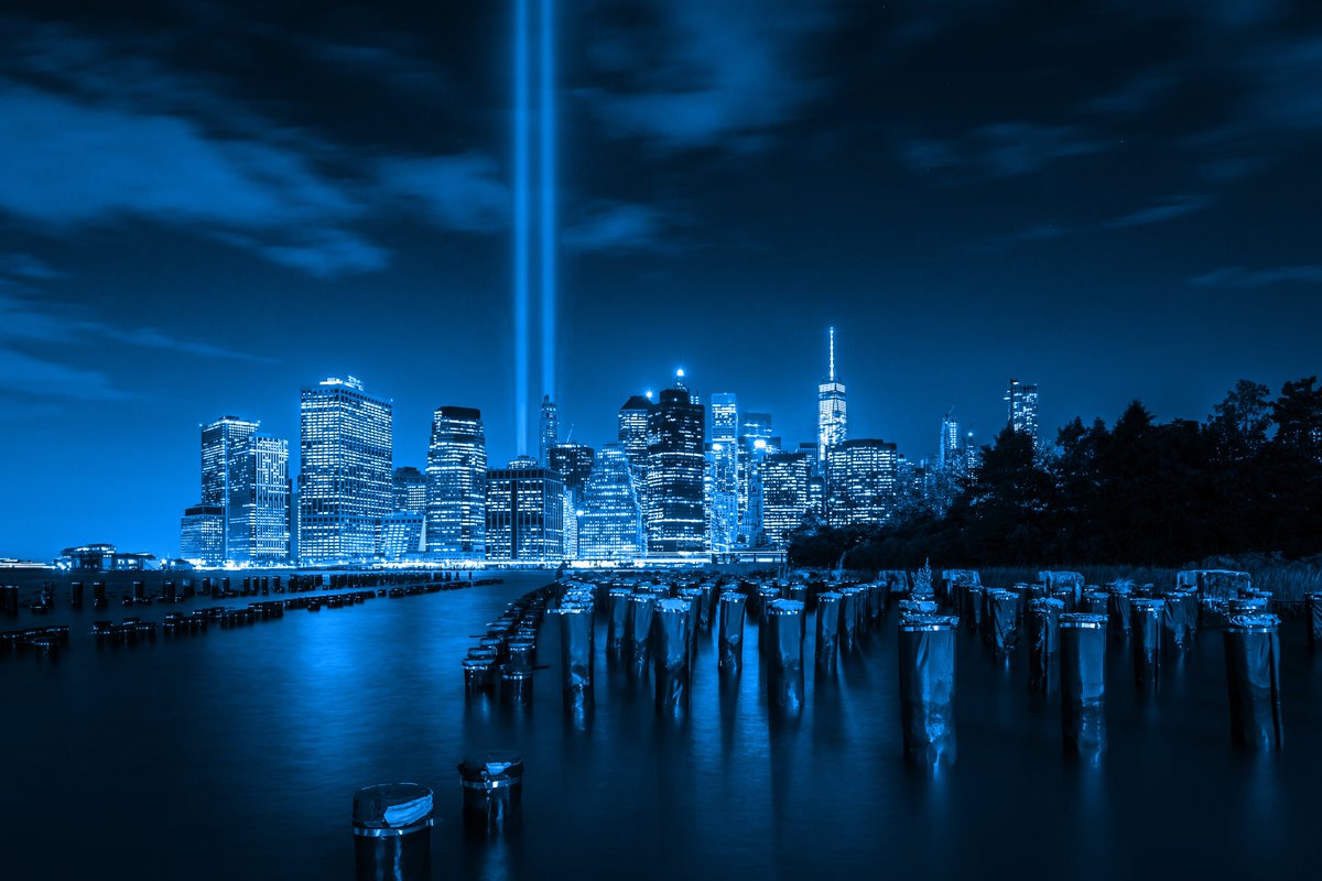 HaltonPolice's tweet image. Nearly 3,000 lives lost and millions more transformed forever.

We will NEVER forget. 

#911Memorial ^jh
