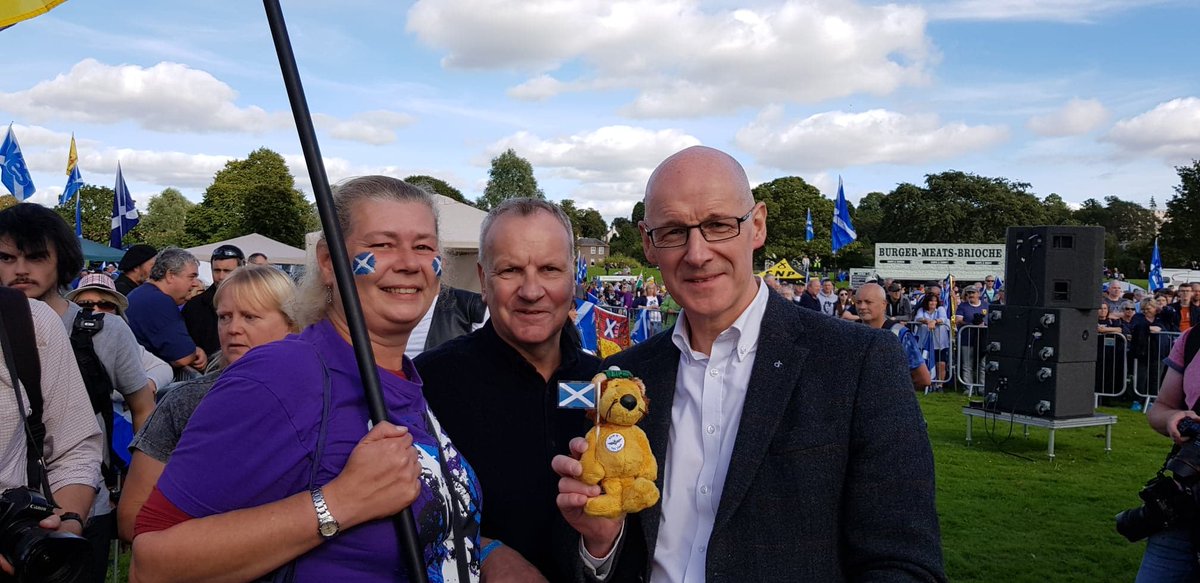 cairnstoon's tweet photo. My thanks again to Debbie Oliver for another collection of Hamish pics - these from #AUOBperth ๐ https://t.co/PnixtzFKSm