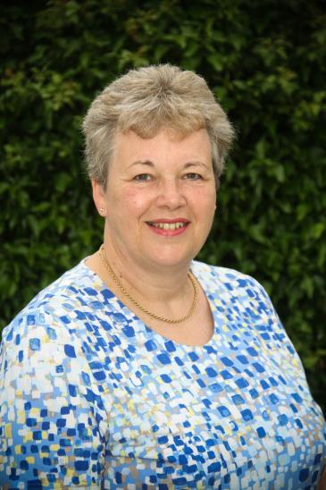 Having successfully tackled #MTD and now knowing that Reverse Charge #VAT for the construction industry is delayed for 12 months, our team have some capacity to take on some new businesses who need help with their #bookkeeping or payroll sandrasilk.co.uk/article/333/bo…