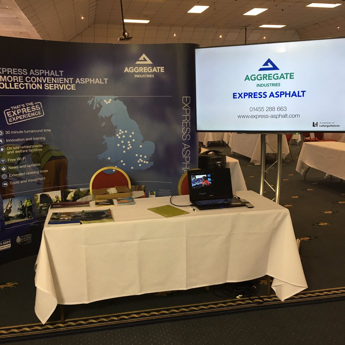 WMHAUCRoadshow's tweet photo. Starting to set-up for @WMHAUCRoadshow tomorrow- @express_asphalt are on stand L6. #BeThere #haucroadshow https://t.co/zpABdWXZ5a