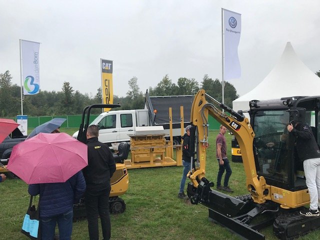 We staan vandaag en morgen nog op de Groen Techniek Holland . De koffie staat klaar op stand 5.22!
