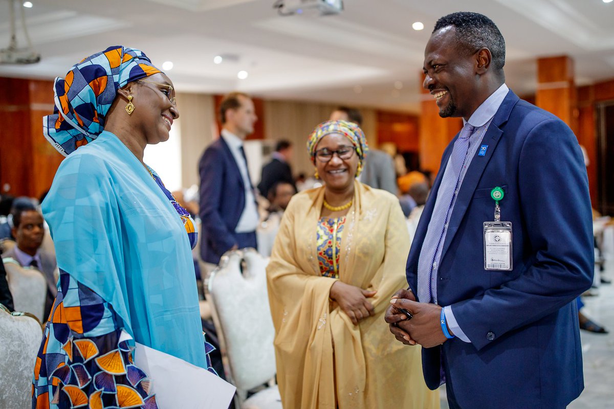 Sadiya_farouq's tweet photo. Yesterday, I spent my time at the @ICRC Commemorative event in commemoration of the 70th Anniversary of the Geneva Conventions of 1949. It was an opportunity to discuss humanitarian laws and related issues. https://t.co/ShyJRzjREd