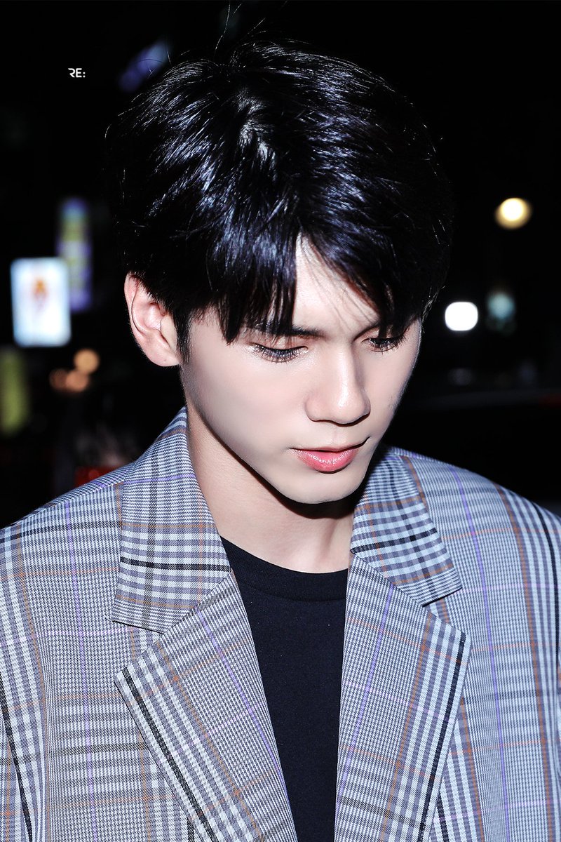 RE_ONG950825's tweet photo. 190910 최준우에서 옹성우로 돌아오는 순간 #옹성우 #ONGSEONGWU #최준우를_완성한_옹성우_쓰담쓰담 https://t.co/6TnJ6fNebD
