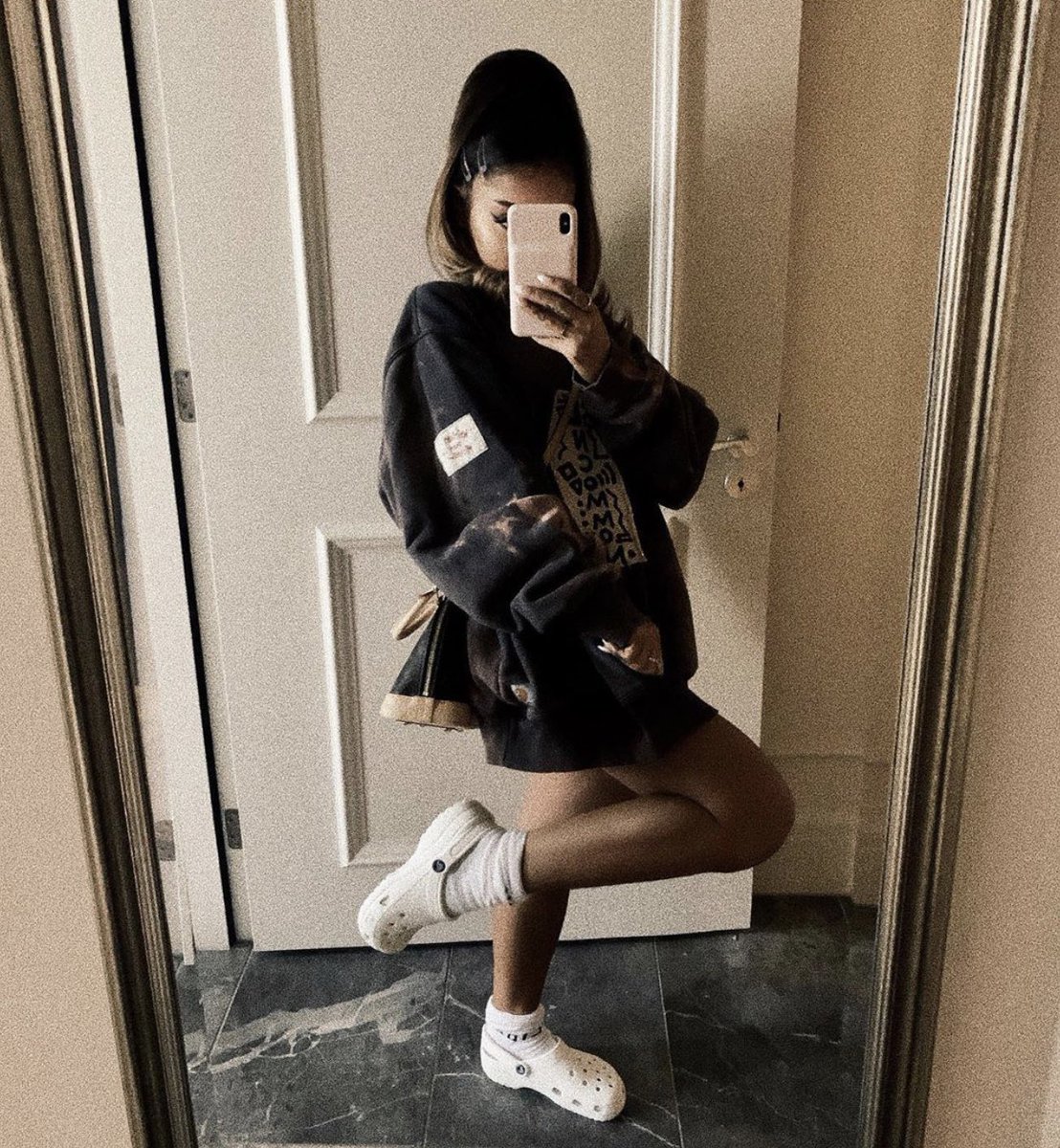 Karen Auf Twitter クロックスを世界一おしゃれに履きこなす女性