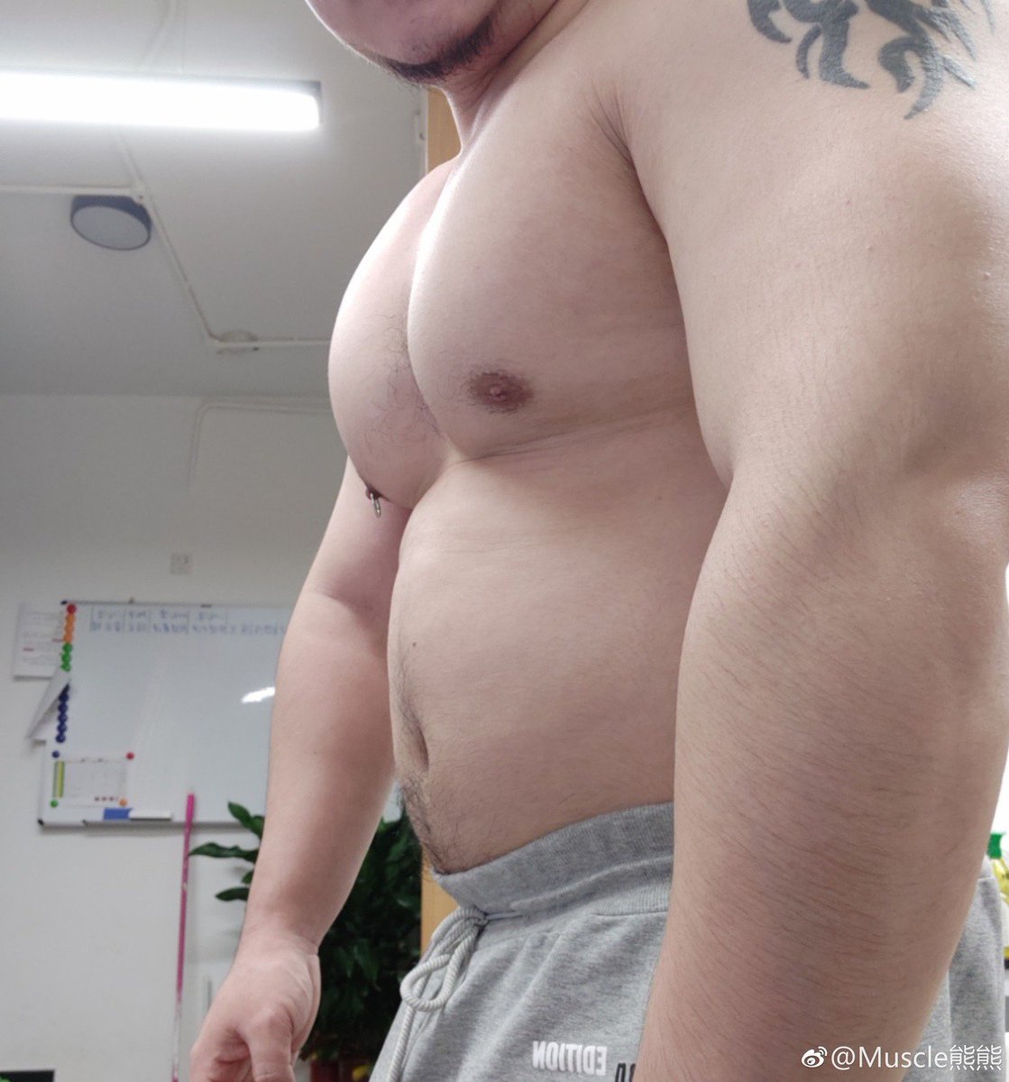 xxxddkjd (@OWEN53329112) Твиттер 