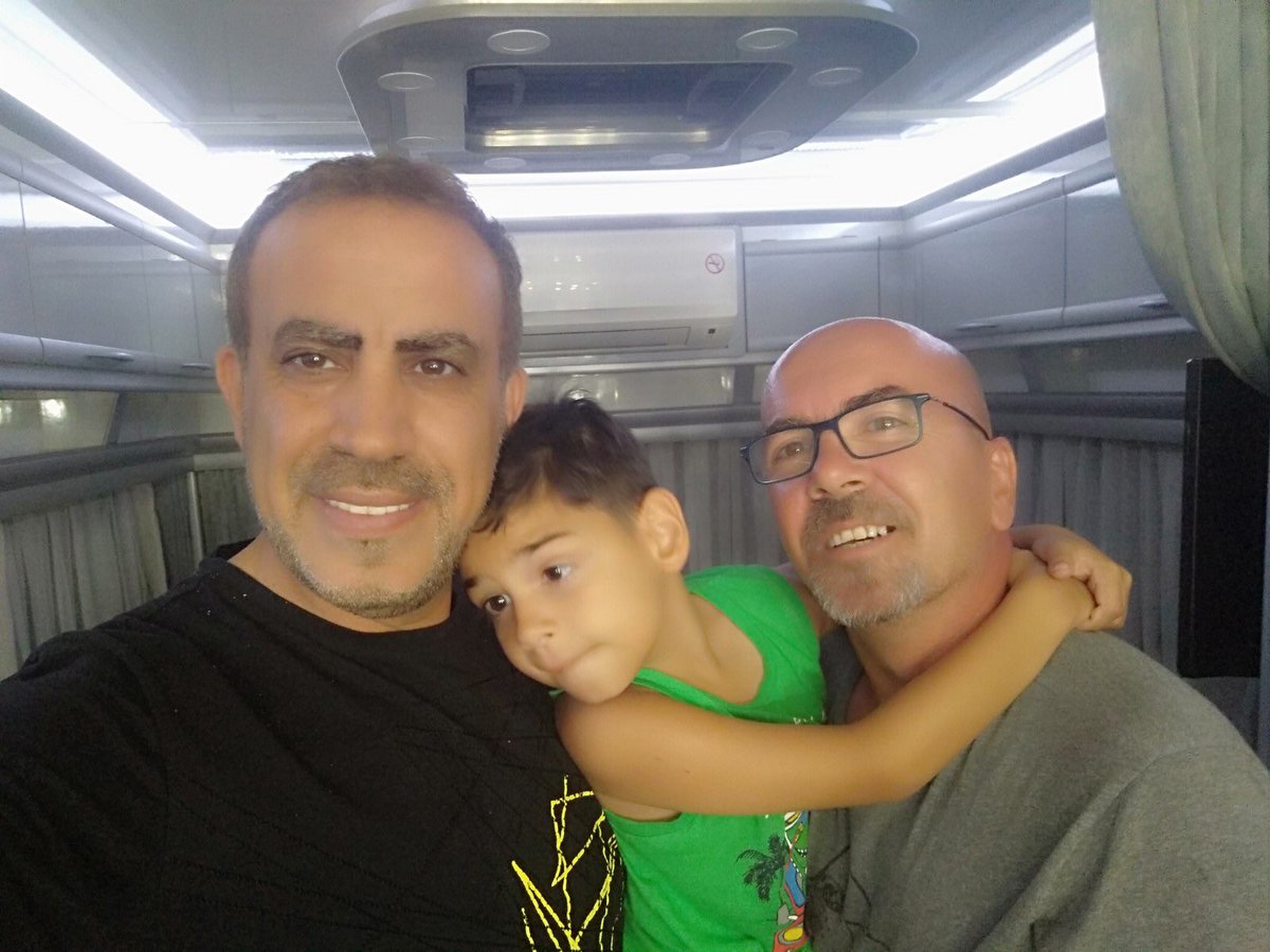 Para toplandı..
Bir çocuğumuzu daha kurtardınız..
Siz sevgili takipçilerim !
Siz benim dostlarım arkadaşlarım!
Kaç insan sayenizde nefes alıyor kaç insan sayenizde mutlu..
Çok teşekkür ediyorum sizlere!
❤️❤️❤️❤️❤️❤️❤️❤️❤️