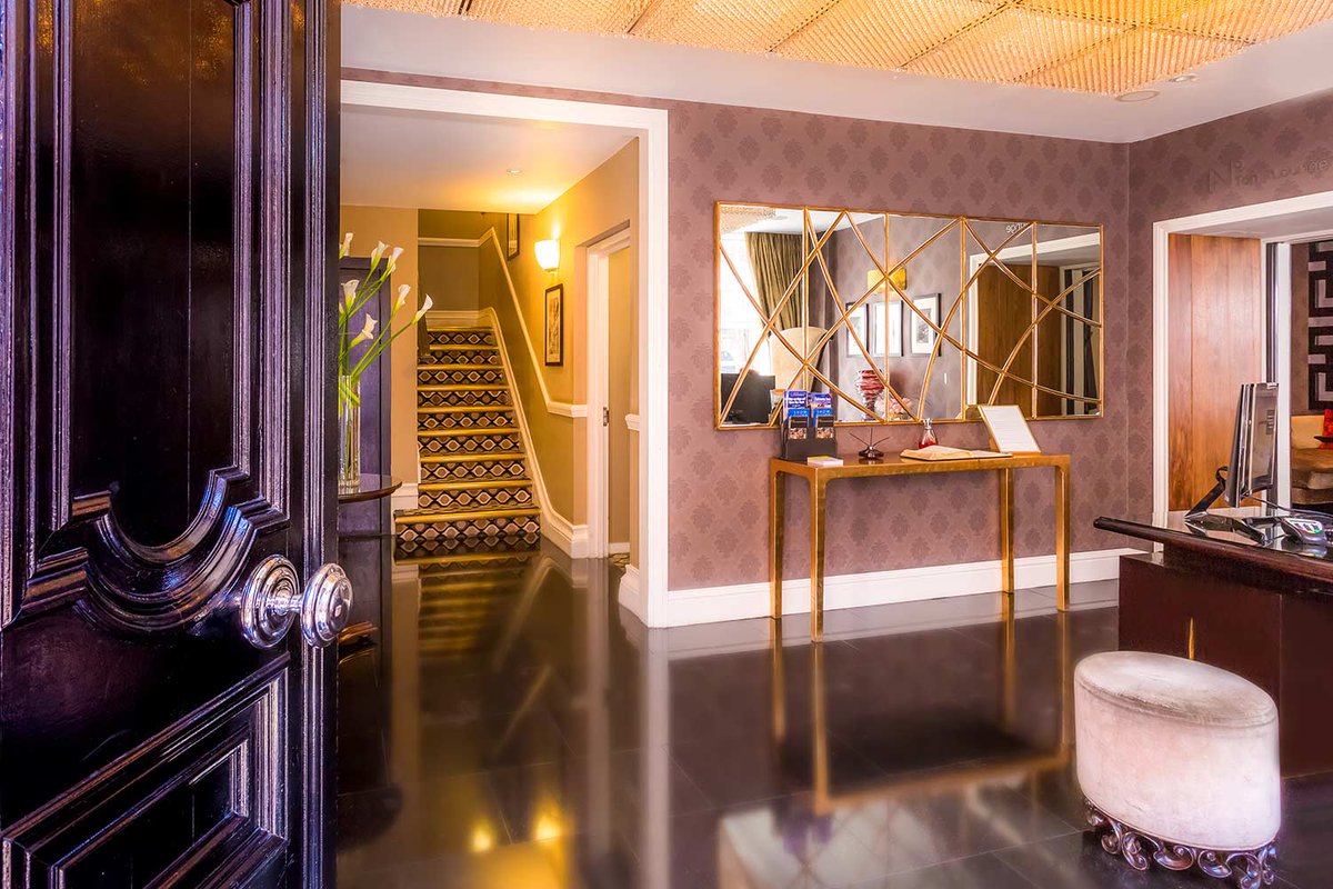 CG_UK's tweet photo. Love happens at No. Ten Manchester Street hotel where design and comfort https://t.co/Z4dRKRZmWb this beautiful boutique hotel in the heart of #London’s Marylebone district, furnished with #ChristopherGuy furniture.
Featured in Love Happens Magazine:https://t.co/EZ5DIJKfkG https://t.co/w22mI72GL6