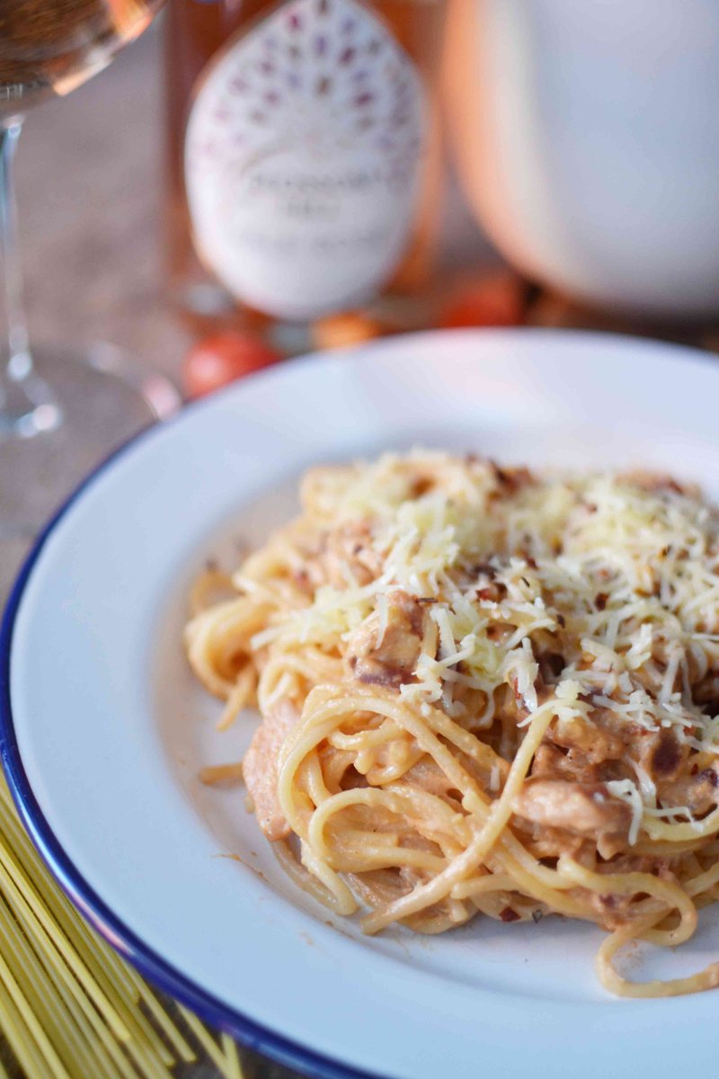 🍅Who doesn’t fancy some Tomato Bacon Carbonara? Everyone needs to fancy a plate full of Tomato Bacon Carbonara, especially as it only costs only 77p!

theteessider.com/tomato-bacon-c…