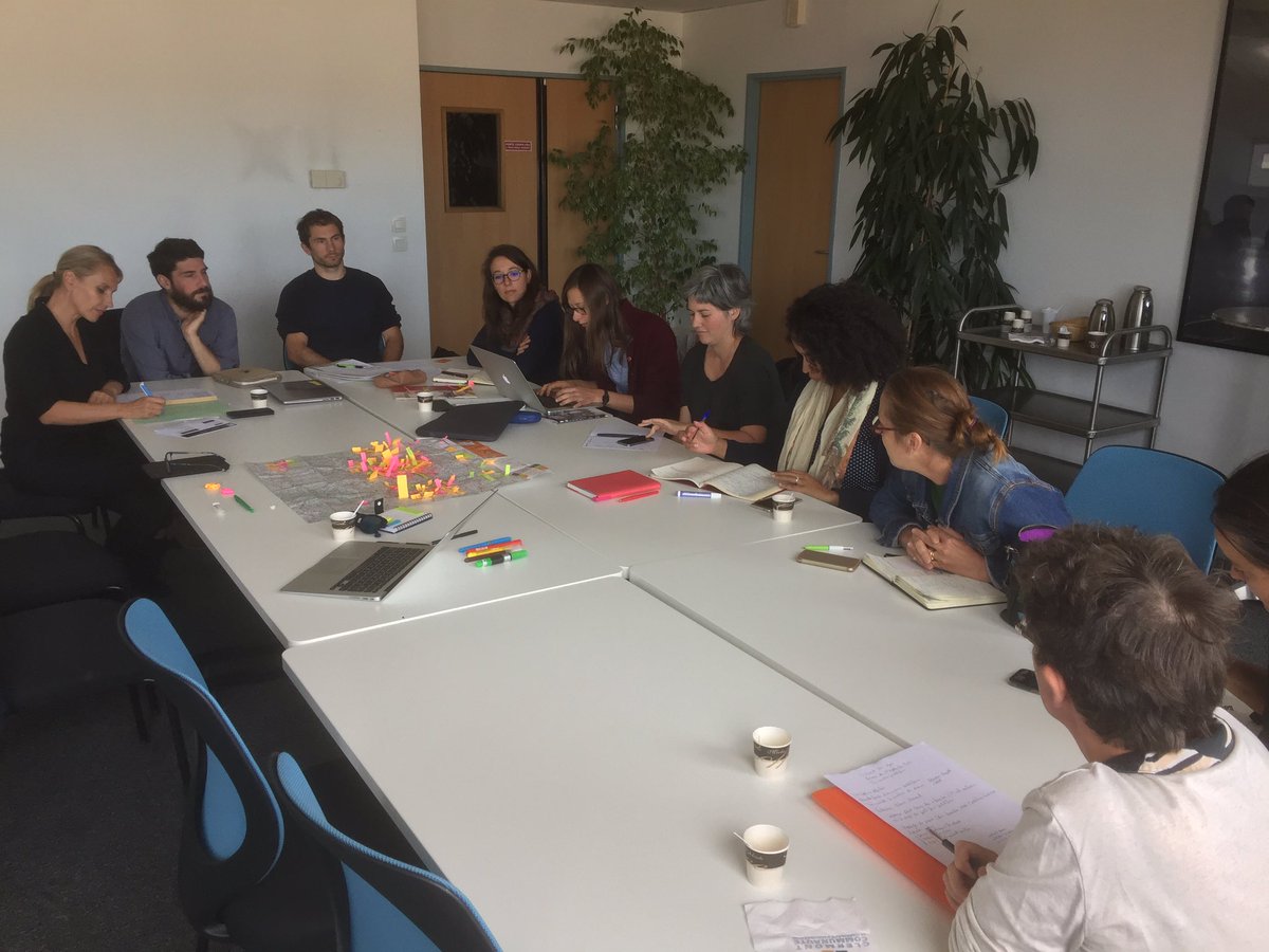 Et si on commençait à cartographier l’êcosystème de l’inno publique et sociale en Auvergne Rhône Alpes ? Voilà c’est fait ! Avec la Ville, Metropole et agence urba de Clermont-Ferrand, le Puy de Dome, Detea, Carton Plein, Design Tt Terrain, Cisca, l’IADT, facilité par la 27R