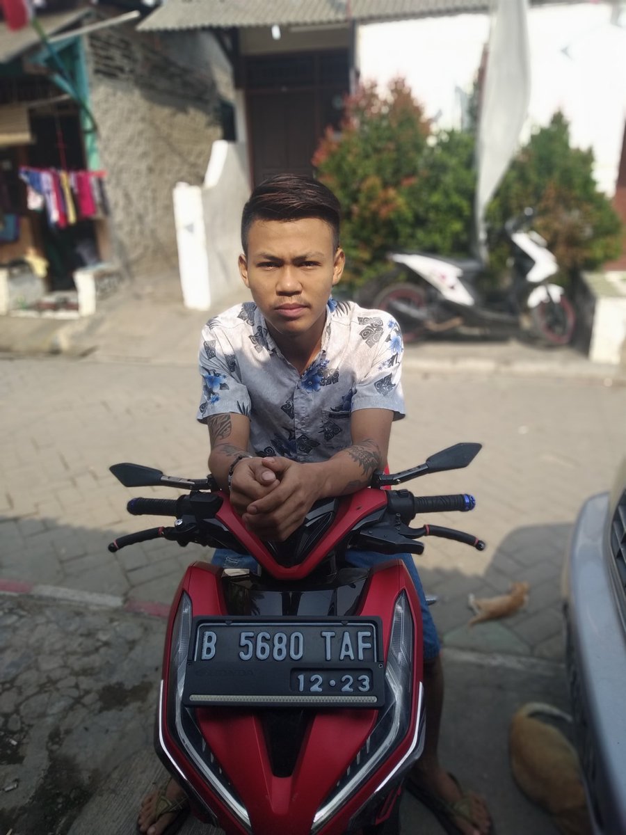 sultan_berto's tweet photo. Butuh hiburan https://t.co/BCSKty8HtL