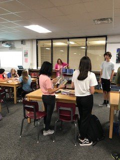 godwin_library's tweet image. Students recharged playing Uno during lunch and Mr. Reaves students talked about genre and had the chance to blind date a book.  @rvabmdavis @hcpslib @suzannestockman