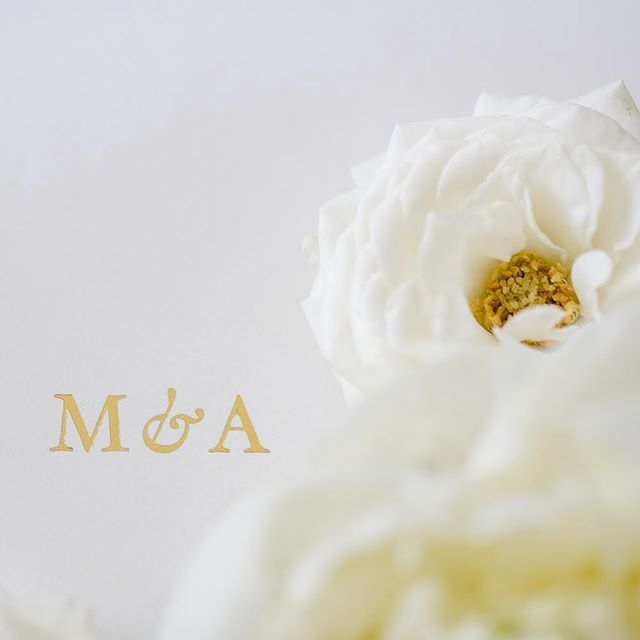 foilinvite's tweet photo. M O N O G R A M |  We believe the little details can make your big day. Gold foil monogram captured by @weddingsbynicolaandglen. @plannedforperfection it was an absolute pleasure working with you on Mikaela &amp; Alex's wedding stationery. Flowers: @flowersbykirsty
.
.
.
#goldmo… https://t.co/we39TOX6o7