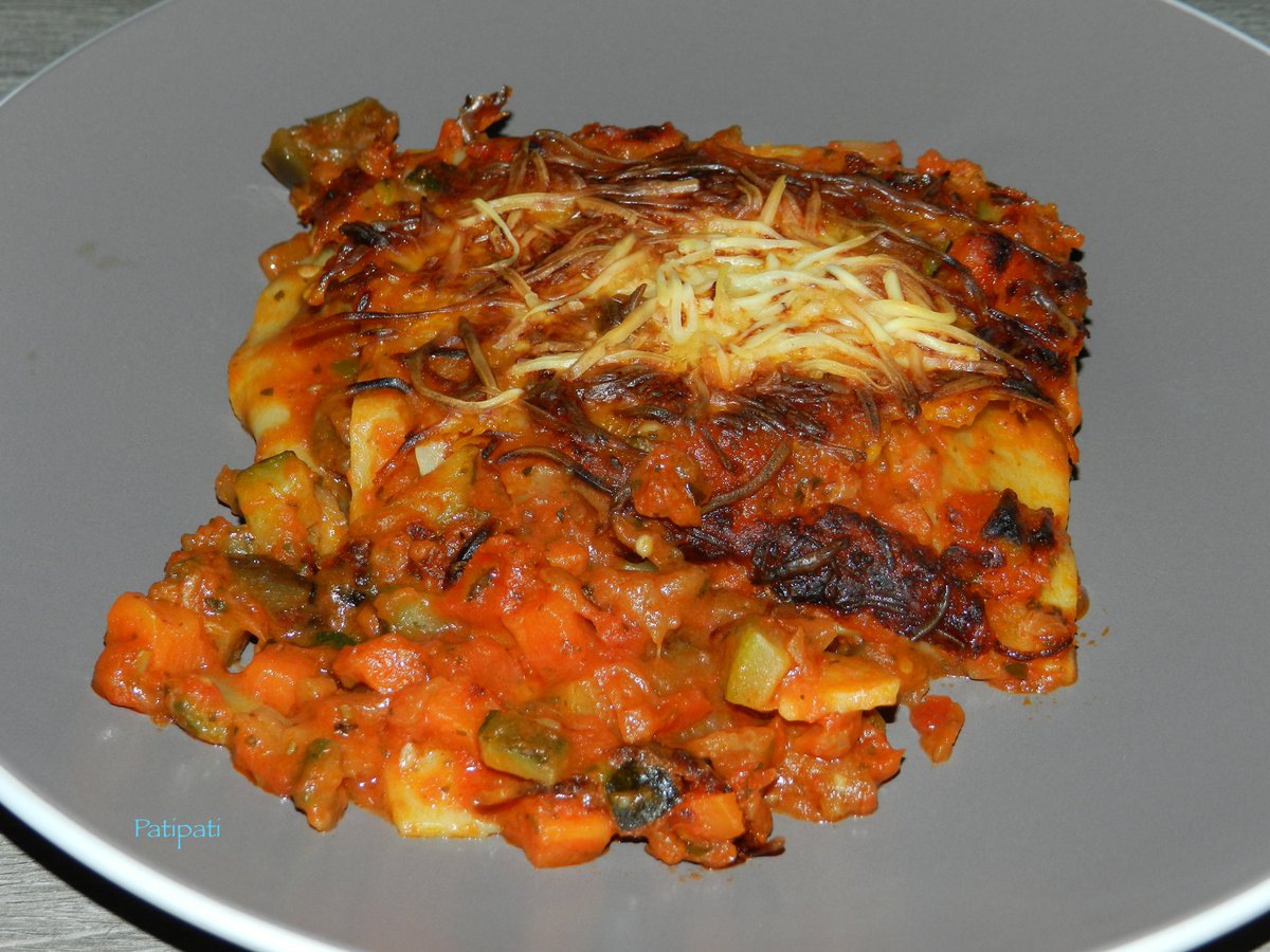 Warnon1's tweet photo. Pas de viande au menu pour cette lasagne
LASAGNE VÉGÉTARIENNE 
https://t.co/2gDvcKRath 
#lesfrrebelles https://t.co/YpliuQ3qeY