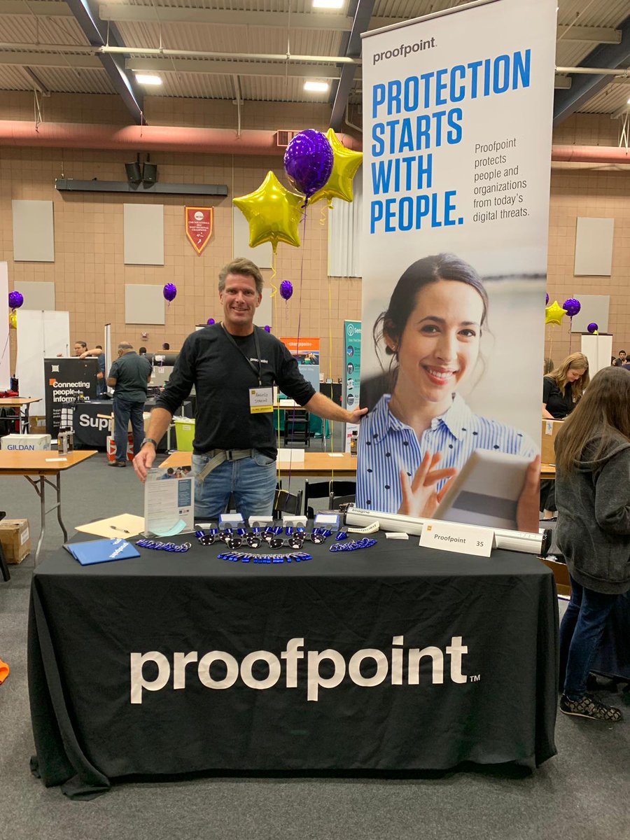 Proofpoint_UR's tweet photo. Hey, Mudders!! We're on campus today for the @harveymudd Fall Career Fair! Stop by our booth in the LAC and meet our University Recruiting team and Senior Director of Engineering! #Internship #NewCollegeGrad #ProofpointIsHiring https://t.co/SVxMlVLieg