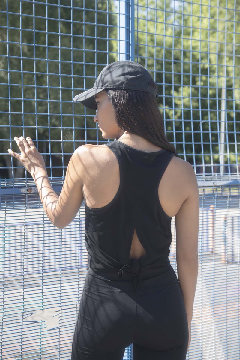 TomboClothing's tweet photo. Essential clothing - Our new 2019 Collection has been a massive success - and for good reason. These wardrobe essentials are high fashion, ultimate comfort and supreme in performance #wardrobessentials #2019collection #success #aheadofthegame https://t.co/bHRTvo6AW1