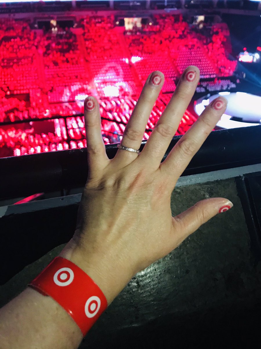 clairevsbailey's tweet photo. #wearetarget https://t.co/4y2qjVrQUG