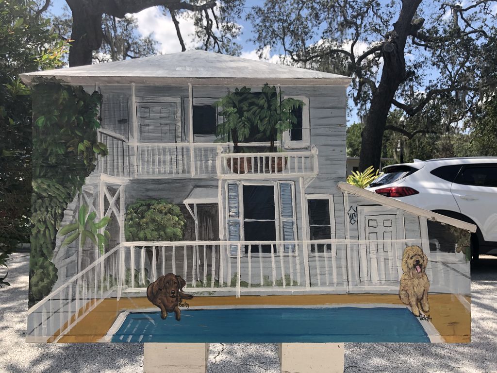 MeranovaInn's tweet photo. Thank you @AnnaHamiltonFields for another 10yrs of our beautiful mailbox house replica of our Meranova B&amp;B!
#dogart #localartist #Dogedin #bnblife #dunedinFL https://t.co/pNAChdNpdT
