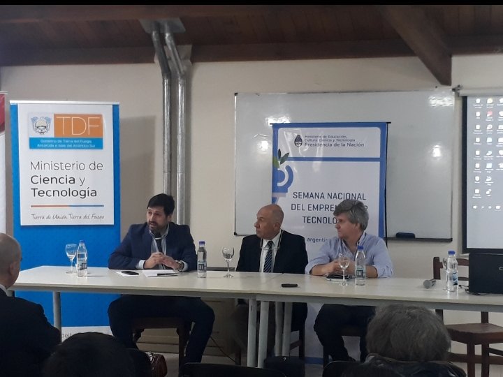 MinCyT_TDF's tweet photo. COMENZÓ EN USHUAIA LA SEMANA NACIONAL DEL EMPRENDEDOR TECNOLÓGICO 
⚠️ RIO GRANDE - HOY 17HS - UTN 
https://t.co/t0ZdrSMvte https://t.co/O0CZIlQa62