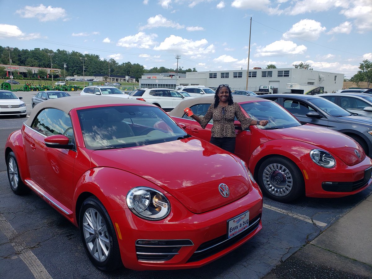 Volkswagen of Durham on Twitter: "Congratulations to Reverly-Wilson on her purchase of the new 2019 VW Beetle Convertible SE. She traded in red with tan top 2016 VW