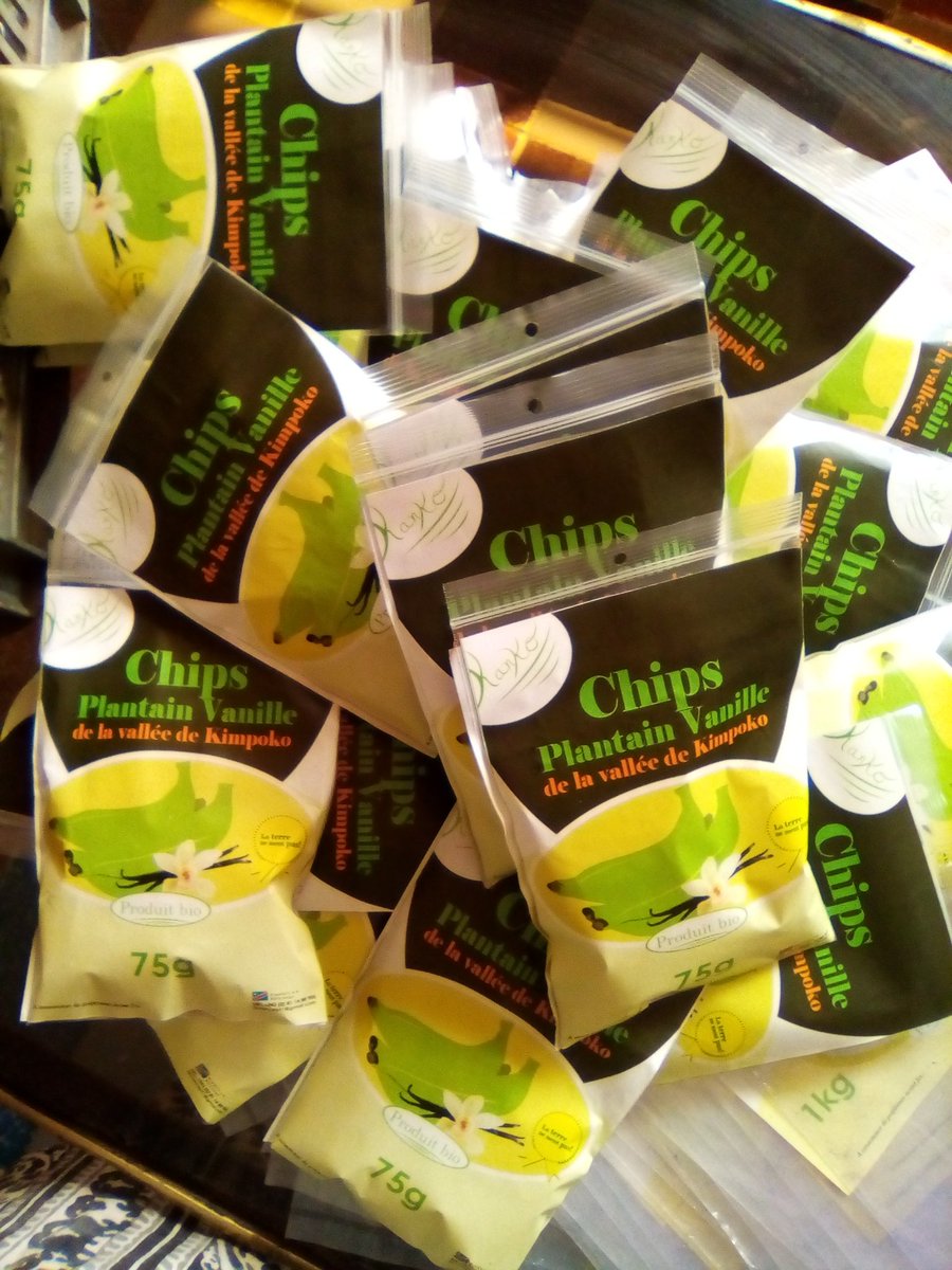 KalonjiKanko's tweet photo. Nga na poni Na nga KANKO parce que je kiffffe. Mes chips plantain au goût drôlement fou fou fou 🤩 en vente à City Market et Petite Épicerie https://t.co/V2jM10xIAB