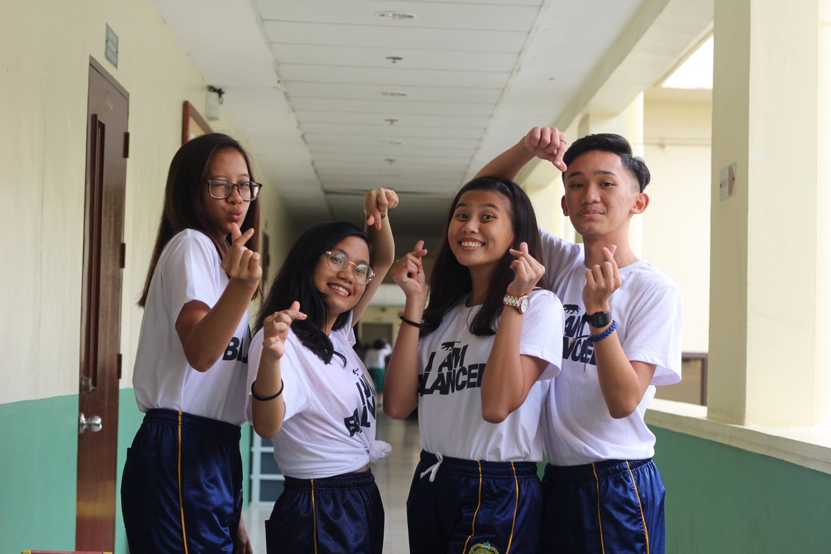 iwantyakult's tweet photo. BICHACHOSS in their natural habitat 💞

We be cute heree

#JaguarsABMGuildWeek2019
#IamBalanced https://t.co/mItbZv7M6Y