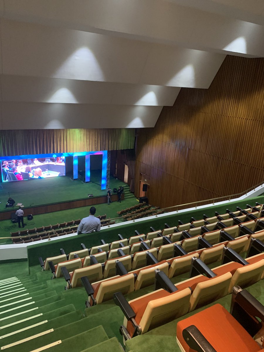 marcvidal's tweet image. Previously @BancoCentralRD 
#reWorking