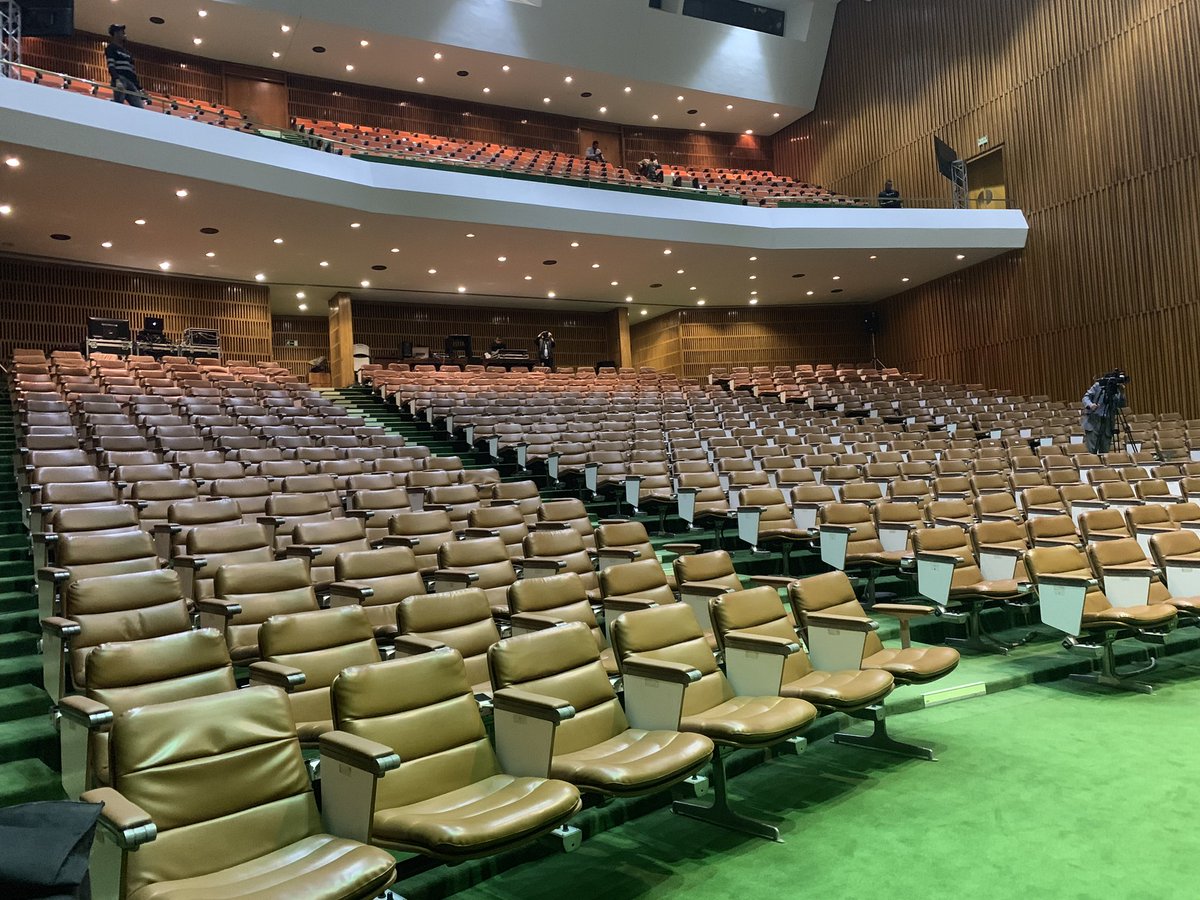 marcvidal's tweet image. Previously @BancoCentralRD 
#reWorking