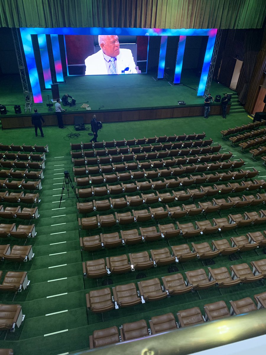 marcvidal's tweet image. Previously @BancoCentralRD 
#reWorking