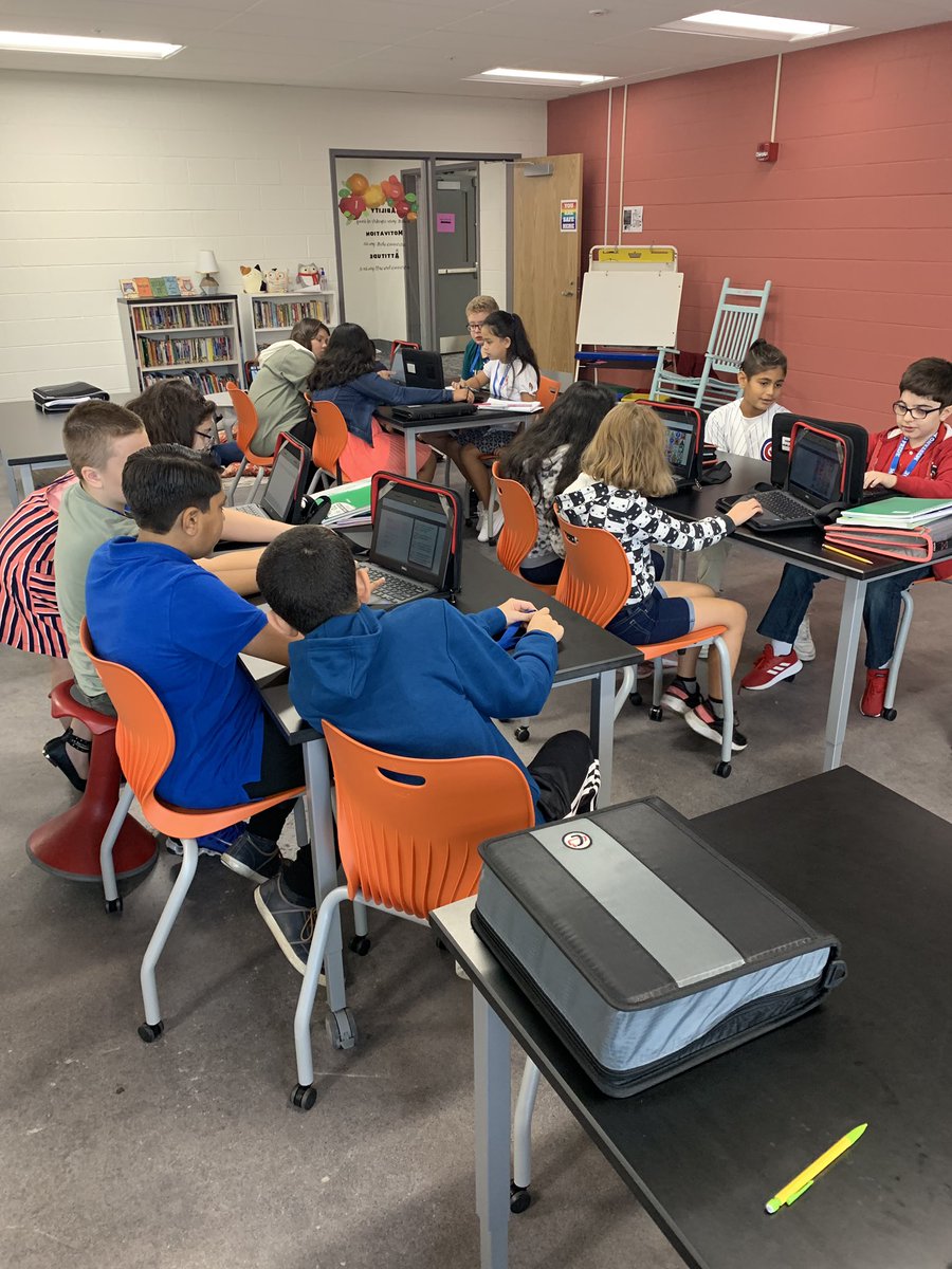 Scientists know the importance of lab safety!! Today, all of my 6th grade scientists, are working through a digital breakout and showing off their lab safety knowledge in the process! #HereAtGemini #63innovation