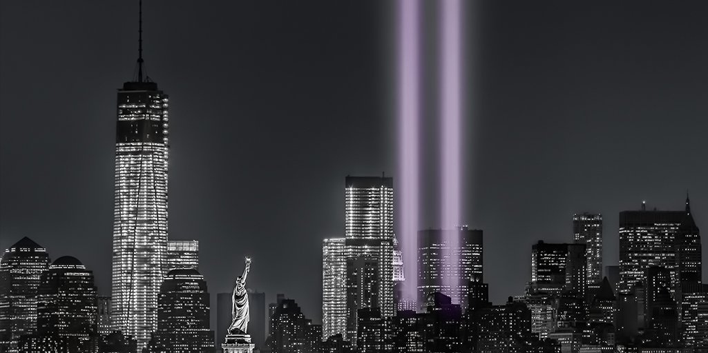 NYUStern's tweet photo. Through our spirit and actions, may we forever honor our students, alumni and all those who were lost in the tragic events of 9/11. #NeverForget https://t.co/7oyzu7NN0d
