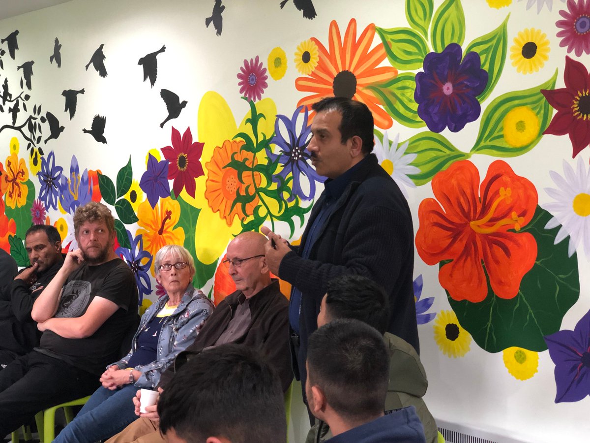 BBPendle's tweet photo. Members of the public were given a chance to meet the Leader of the Council, Mohammed Iqbal and the Chief Executive, Dean Langton. We thank everyone who attended and also the representatives from Pendle Council for an interesting and enjoyable evening.
#LetsTalk #Talkinglounge🎤 https://t.co/uWPqKncBtW